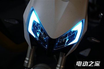 雅迪Z3详细体验 有高级感的智能电动车