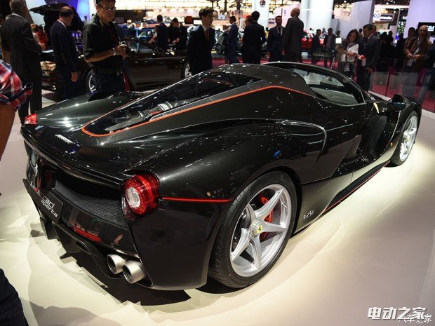 2016賵չLaFerrari