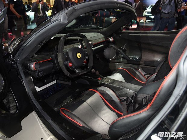 2016賵չLaFerrari