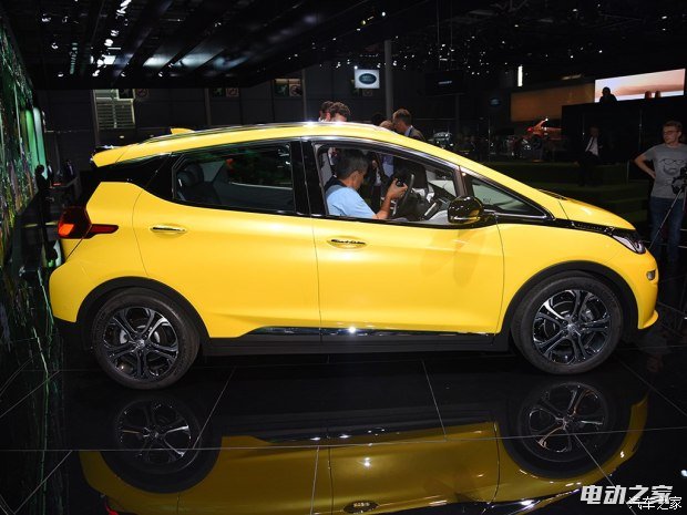 2016賵չŷAmpera-eʽ