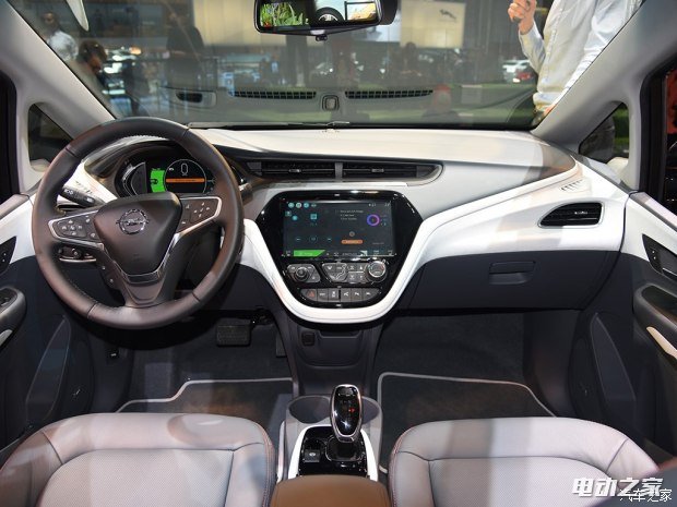 2016賵չŷAmpera-eʽ