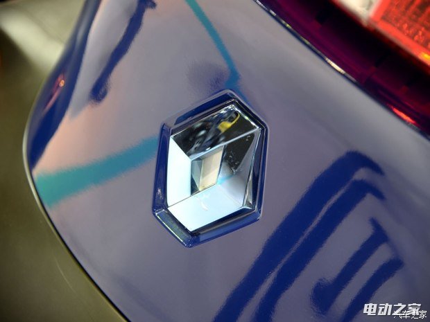 ŵ() Twizy 2013 