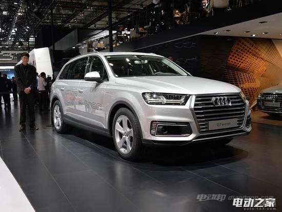µQ7-e-tron