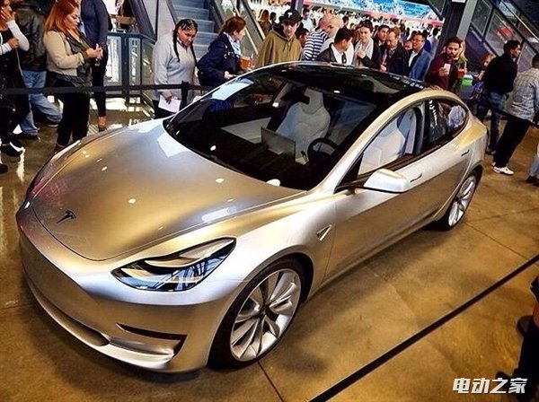 ˹Model 3ʷǿܶ30