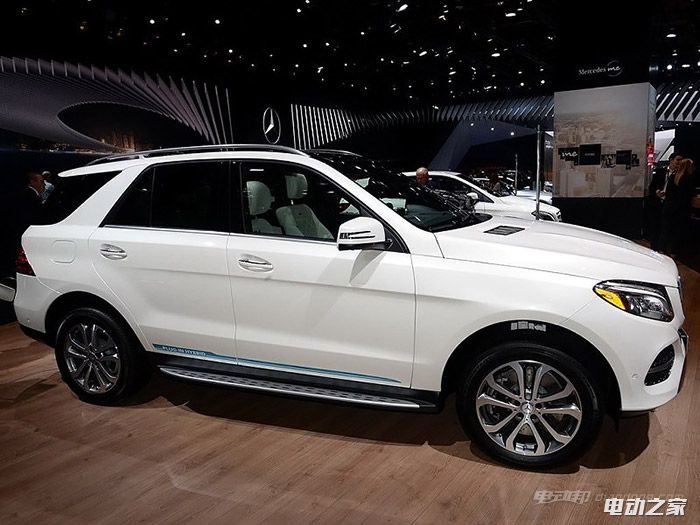 ۼ119.8 2017GLE 500e춯