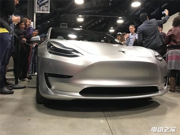 ¿˹Model 3ʵƬ۳ ؼ