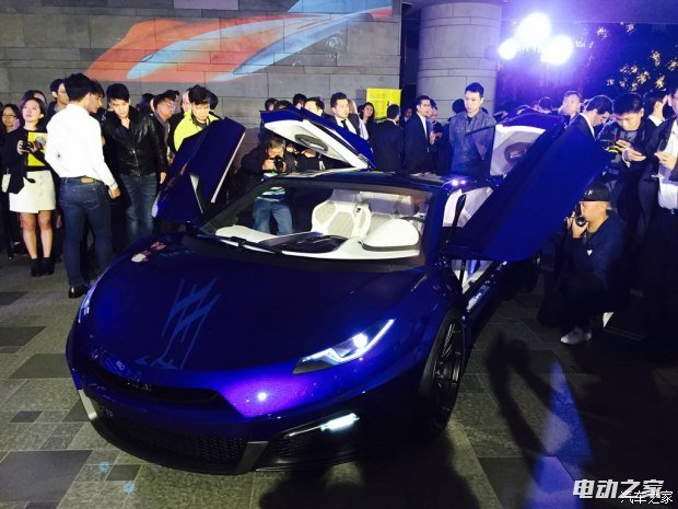 0-100km/h3.7 GLM G4׷