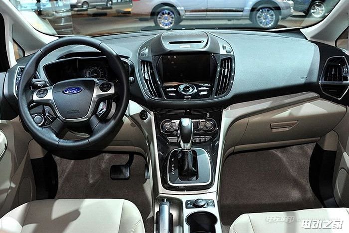 C-MAX Energi춯MPVع