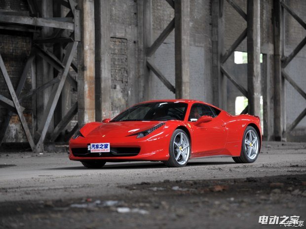  458 2011 4.5L Italia