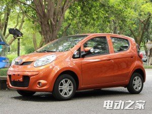 弯Դ E200 2016 