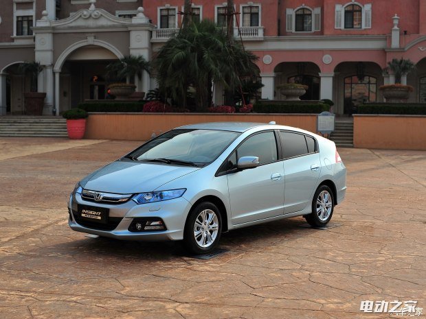 () INSIGHT 2013 1.3L ׼