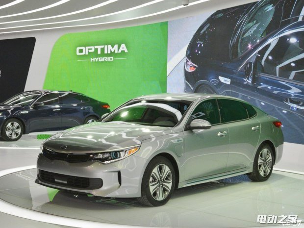 () K5() 2016 Plug-In Hybrid