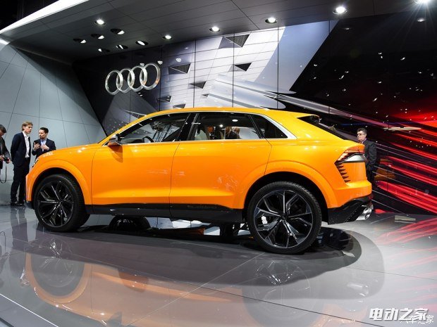 µ() µQ8 2017 Sport Concept