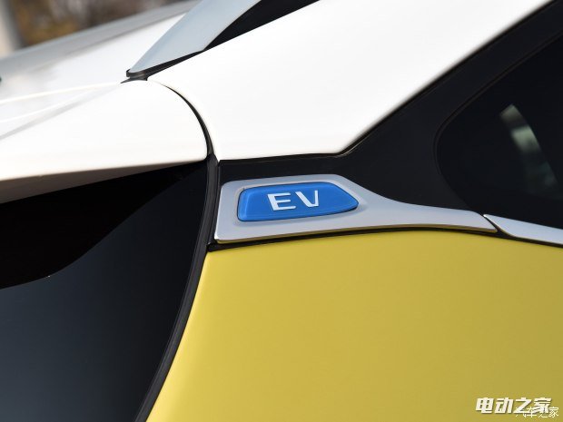 ǵ  2017 EV300