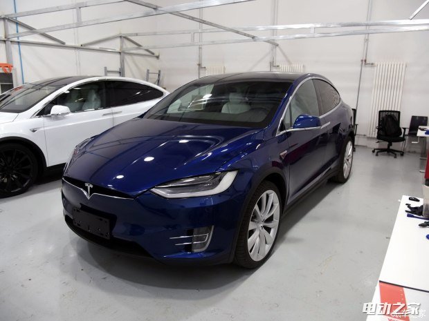 ˹ MODEL X 2016 MODEL X 90D