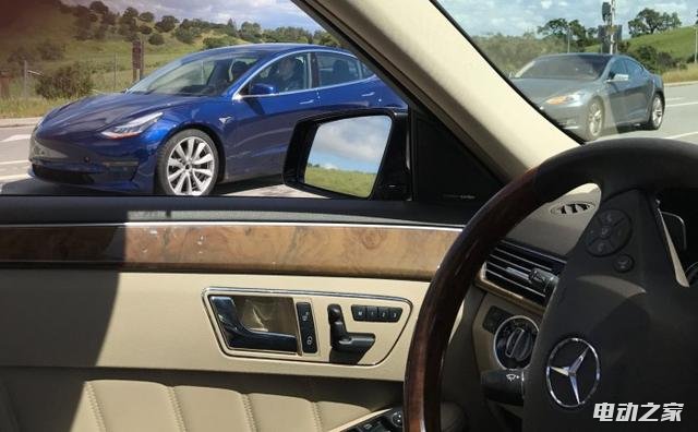 Model 3·ƵƬع⣺