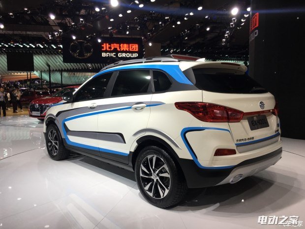 2017ϺչԴEX400L׷