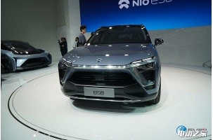 ε綯SUVES8 300km۸Model X