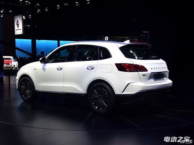  BXi7 2017 