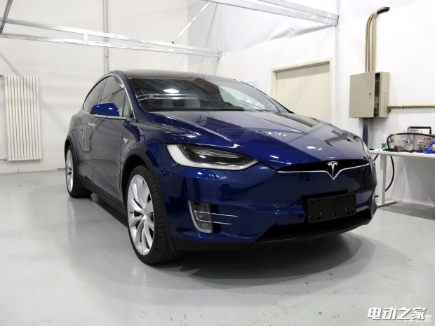 ˹ MODEL X 2016 MODEL X 90D
