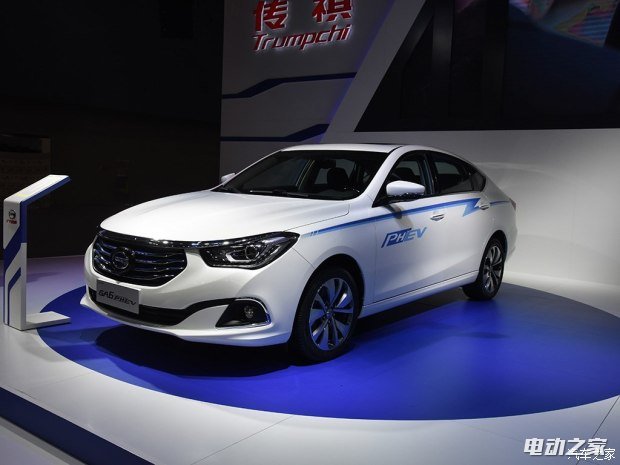ó GA6 2017 PHEV