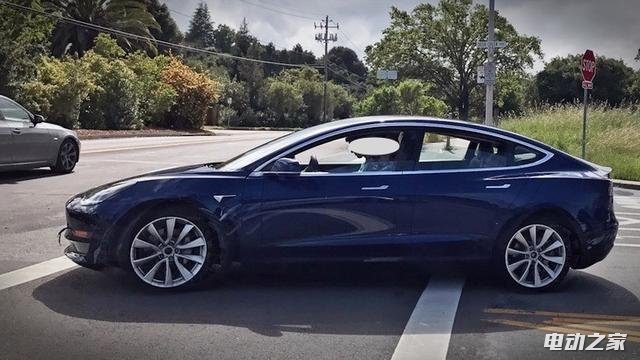 ˹Model 3աƵع⣬ڡ