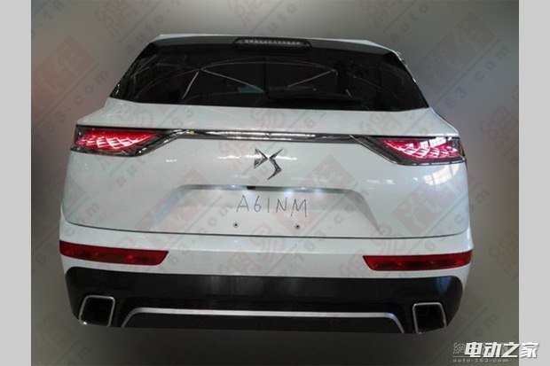 2018 ػ϶DS 7 CROSSBACK