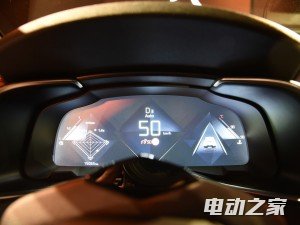 ѩ() DS 7 2017 