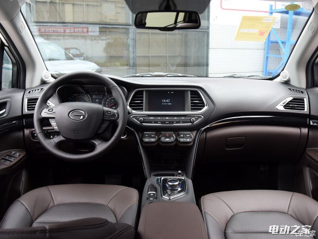 ó GS4Դ 2017 PHEV