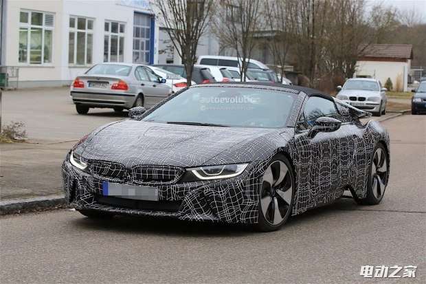 2018 綯ܳi8 Spyder11µ׷