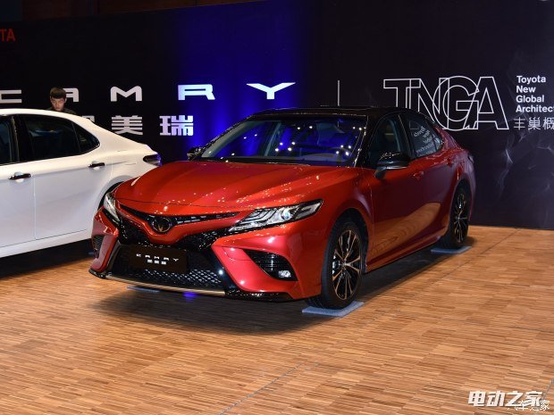   2018 2.5L ˶ 