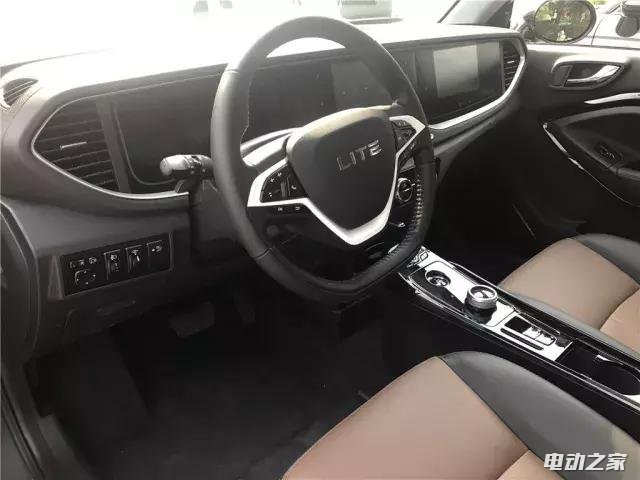 ARCFOX LITE΢ʹ綯泵10